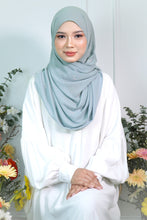 Load image into Gallery viewer, Daisy Lush in Baby Blue