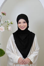 Load image into Gallery viewer, Sumayya Shawl in Black