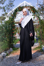 Load image into Gallery viewer, Faith Camelia in Black