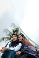 Load image into Gallery viewer, Cahaya Marina in Black