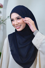 Load image into Gallery viewer, Sumayya Shawl in Navy Blue