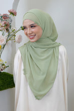 Load image into Gallery viewer, Sumayya Shawl in Tea Green