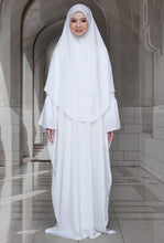 Load image into Gallery viewer, Kaftan Khadeeja in Pure White