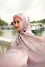 Load image into Gallery viewer, Welcome Home in Red