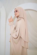 Load image into Gallery viewer, Sumayya 2.0 in Almond