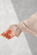 Load image into Gallery viewer, Kaftan Sumayya In Almond