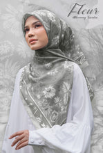 Load image into Gallery viewer, Fleur - Blooming Garden in Grey
