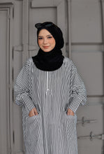 Load image into Gallery viewer, Kaftan Shirt Stripes in White