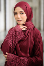 Load image into Gallery viewer, Serene Raya - Maroon
