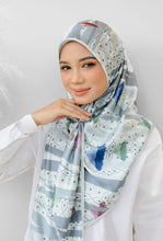 Load image into Gallery viewer, Bali - Ampupu Tri Scarf