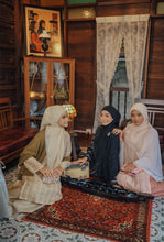 Load image into Gallery viewer, Kurung Melur Embroidery in Black
