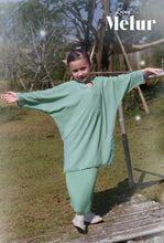 Load image into Gallery viewer, Kurung Melur in Mint Green (Kids)
