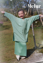 Load image into Gallery viewer, Kurung Melur in Mint Green (Kids)

