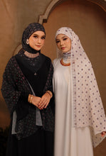 Load image into Gallery viewer, Waheeda in Black
