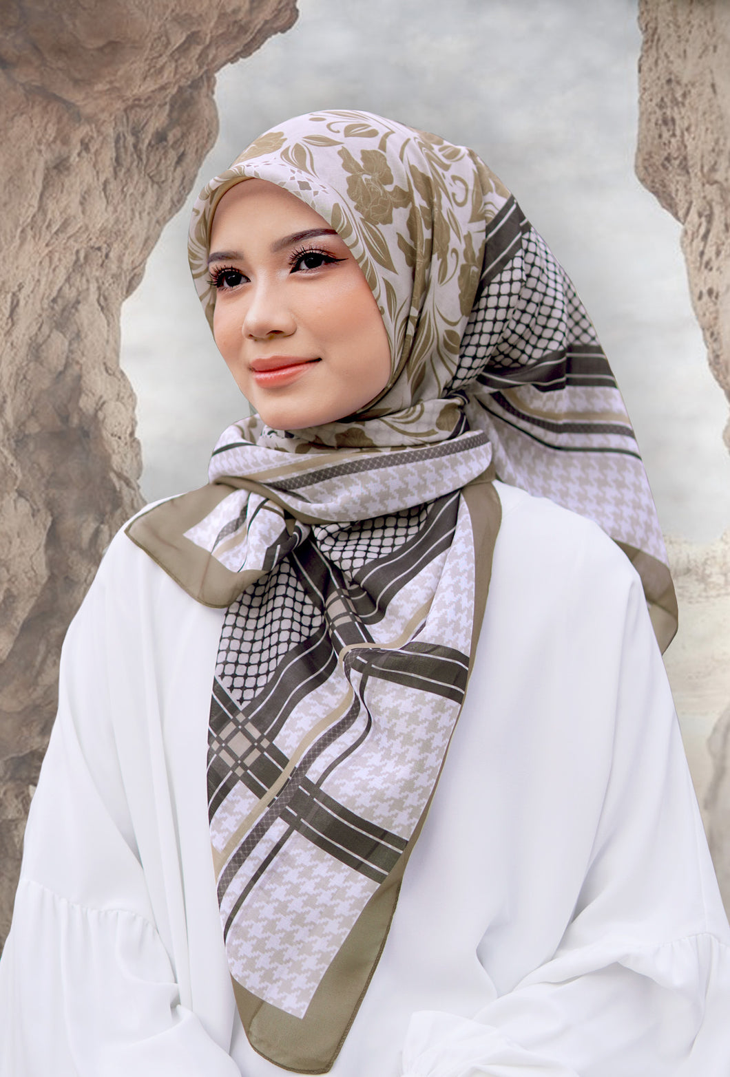Qadira 2.0 in Brown