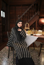 Load image into Gallery viewer, Kurung Melur Embroidery in Black
