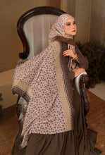 Load image into Gallery viewer, Alamzeb in Caramel
