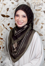 Load image into Gallery viewer, Fleur - Roses in Chocolate
