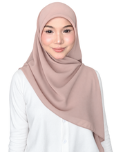 Load image into Gallery viewer, Bawal / Khimar 2 in 1 in Chocolate
