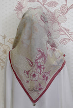 Load image into Gallery viewer, Sakura Square in Cherry Cream
