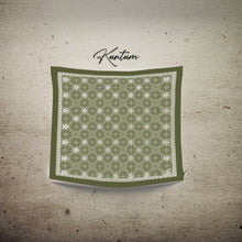 Load image into Gallery viewer, Kuntum in Green
