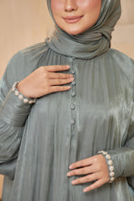 Load image into Gallery viewer, Abaya Tiara in Green Amethys
