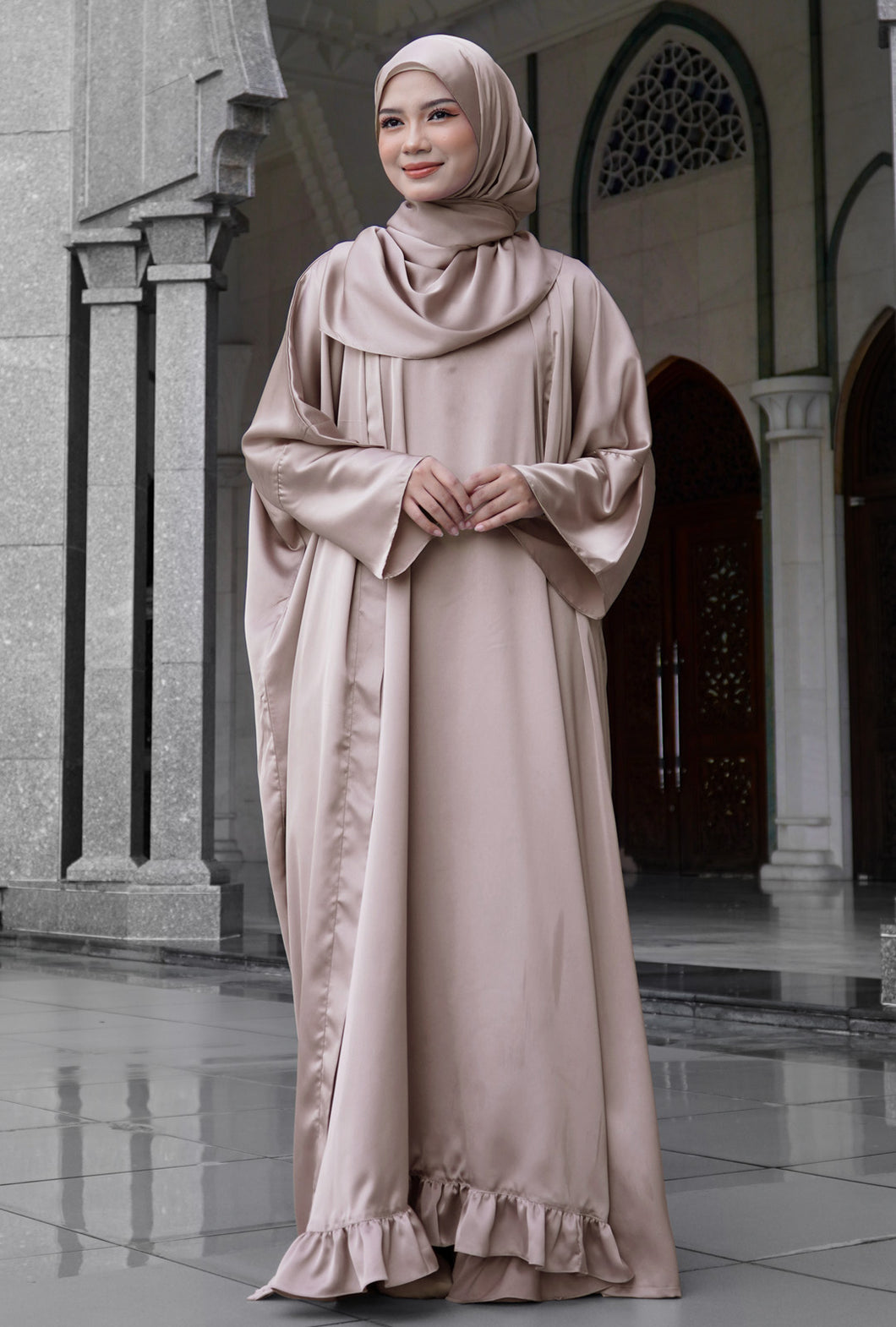Abaya Inaya in Rose Gold