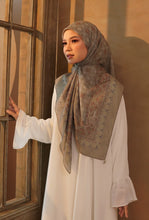 Load image into Gallery viewer, Waheeda in Soft Green
