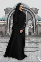 Load image into Gallery viewer, Qameela in Black
