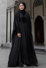 Load image into Gallery viewer, Abaya Inaya in Black Beauty
