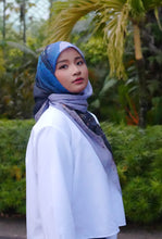 Load image into Gallery viewer, Cahaya marina in Blue
