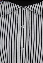 Load image into Gallery viewer, Kaftan Shirt Striped in White

