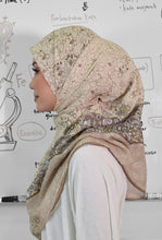 Load image into Gallery viewer, Formulas Bawal Square in Hazelnut
