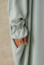 Load image into Gallery viewer, [New In] Sumayya Set in Pastel Green
