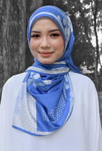 Load image into Gallery viewer, Sakura Shawl (Satin) in Royal Blue
