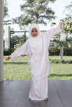 Load image into Gallery viewer, Serene Jewel (Set) in White
