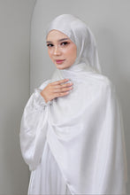 Load image into Gallery viewer, Abaya Ariana in White
