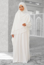 Load image into Gallery viewer, Sumayya Set in White
