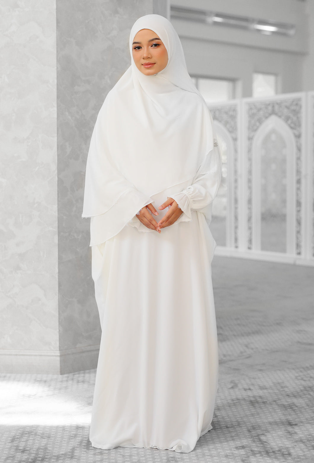 [New In] Sumayya Set in White