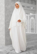 Load image into Gallery viewer, Sumayya Set in White

