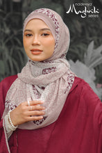 Load image into Gallery viewer, The Maghribi Series - Nadeeya in Dusty Peach
