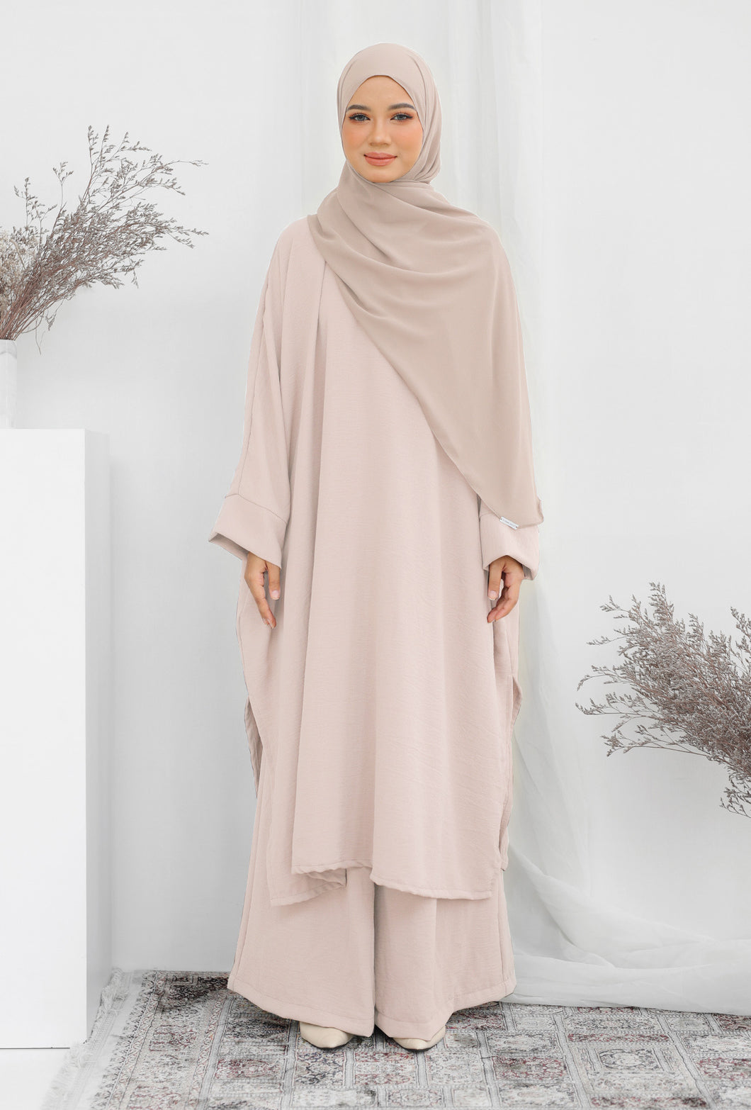 Serene II - Almond