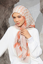Load image into Gallery viewer, [NEW] Qadira Square Shawl in Tangerine
