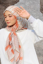Load image into Gallery viewer, [NEW] Qadira Square Shawl in Tangerine
