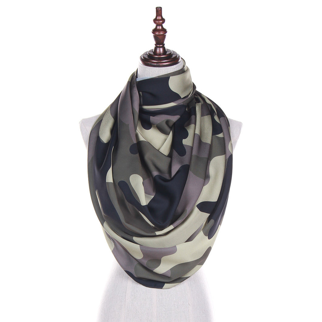 Lush (snood) Printed - Camo in Army Green