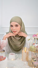 Load image into Gallery viewer, Lush (snood) Satin Pleats - Matcha Green
