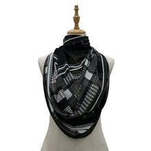 Load image into Gallery viewer, Qadira Lush in Black
