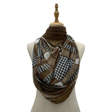 Load image into Gallery viewer, Qadira Lush in Brown
