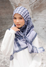 Load image into Gallery viewer, Qadira Square Shawl in Blue
