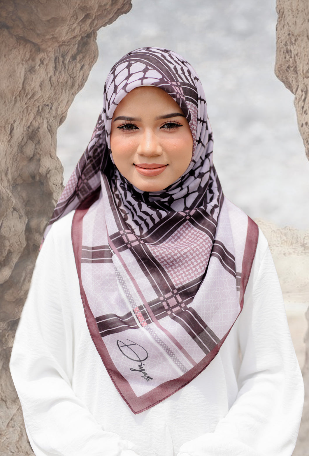 Qadira Square Shawl in Maroon